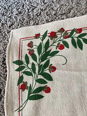 Vintage Vera Fabric Floral Napkins ~ Red Berry Red And Green Christmas Colors • $19.99