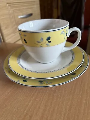 £12 • Buy Royal Doulton Blueberry Yellow/blue TRIO Side Plate. 19cm Dia Cup & Saucer (no4)