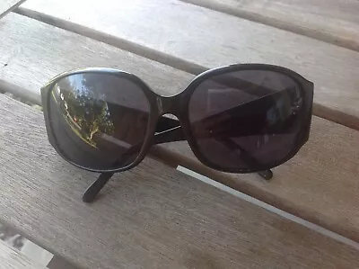 Ladies Genuine Burberry Sunglasses (Italy)  In Good Used Condition  • $100