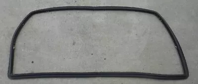 78-85 Mercedes W123 300TD 24TD 280TE Wagon Oem Rear Window Seal Weatherstrip • $91.99