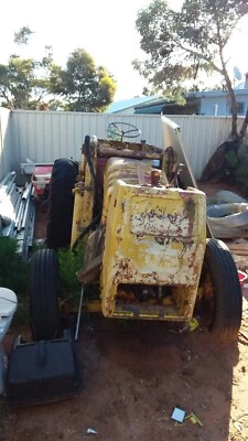 $1000 • Buy Front End Loader Tractor