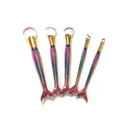 5 Piece Mermaid Tail Pastel Make Up Brushes • £5.99