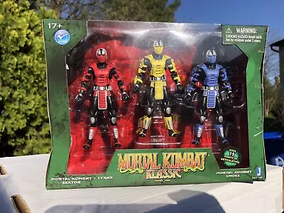 Mortal Kimbat Klassic Cyrax Sektor 3-Figure Set Jazwares New • $100