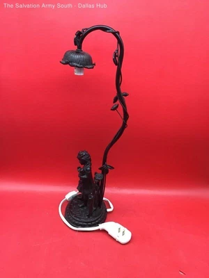 $9.99 • Buy Vintage Bronze - Girl Holding Cat - Lamp