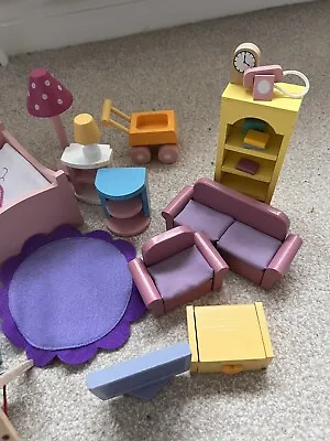 Le Toy Van Dolls House Furniture And Toy Set • £15