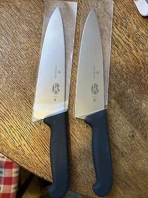 2 Victorinox Swiss Made Fibrox Pro Chef's Knives  8-Inch 5.2063.20 • $26