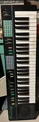 Yamaha PSR 12 61-Key Portable Keyboard - Black • $70