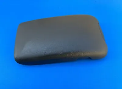 ⭐️2005-2007 Mercedes C230 C240 C280 Center Armrest Console Lid Black OEM⭐️ • $124.99