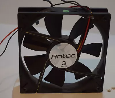 Antec 3 PC Case Fan With Variable Speed Controller 4-Pin • £6