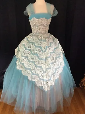 1950's Vintage CUPCAKE TULLE Prom/Party CINDERALLA Dress Shelf Bust Rhinestones • $199.99