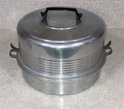 $12 • Buy Vintage 3 Piece Regal Brand Locking Aluminum Cake Taker Carrier U.s.a.