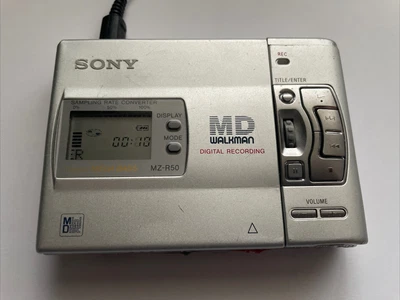 £165 • Buy SONY MZ-R50 MD WALKMAN Portable Minidisc Recorder - Silver. In VGC