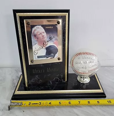 A-176 Authentic Signed Mickey Mantle Baseball & Trading Card • $222.50