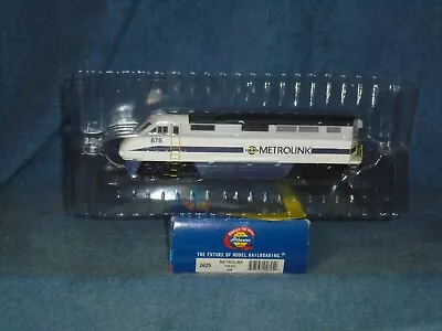 ATHEARN RTR HO SCALE #2625 F59 PH L METROLINK #878 • $169.99