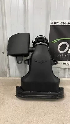 10 13 Corvette C6 Grand Sport Factory Air Intake Cleaner GM 20802985 35K LS3 • $269.99