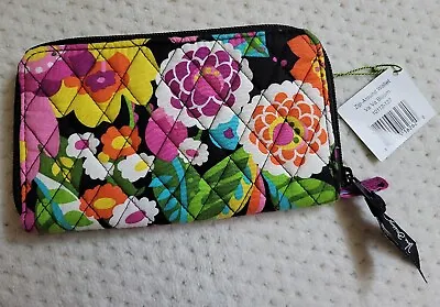 $34.99 • Buy NWT VERA BRADLEY Zip Around Wallet Wristlet Va Va Bloom Colorful Floral