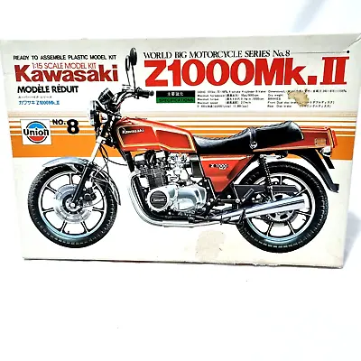 Kawasaki Z1000 MK2 Motorcycle Vintage Union Model Kit 1:15 Scale Series 8 • $199.95