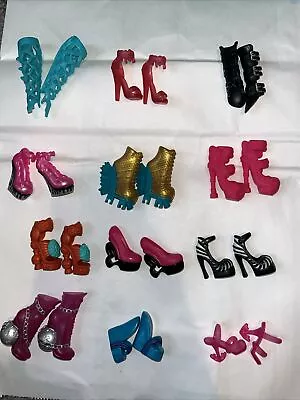 Mattel MONSTER HIGH Lot Of SHOES 12 Pairs • $4.25