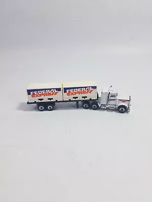 1981 Matchbox 1/87 Peterbilt W/ Double Container Flatbed Fedex Made In Macao • $21.99