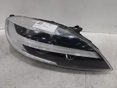 2016 VOLVO V40 Mk3 O/S Drivers Right Front Headlight Headlamp • $455.51