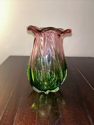 Vintage Hand-Blown Teleflora Gift Watermelon Pink Green Swirl Scallop Glass Vase • $16.70