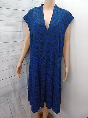 Gabby Skye Floral 3D Sleeveless A-Line Dress Blue Black Sz 20W • $17.99