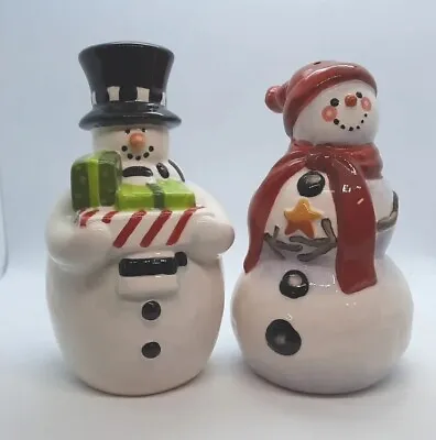 CIC China Mr. And Mrs. Snowman Salt & Pepper Shakers Set Christmas  4.5  Tall • $11.69