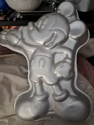 Vintage Wilton Mickey Mouse Cake Pan 1995 Disney Full Body Retired # 2105-3601 • $10.99