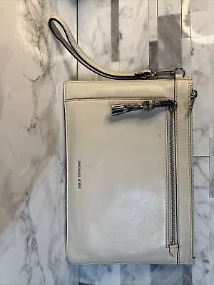 Michael Kors Wristlet Clutch White Leather Zip Up Zipper Ivory Cream • $29.99