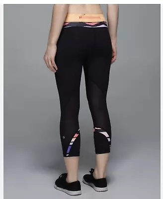 Lululemon Run Black Inspire Crop II Leggings Yoga Exercise Size 4 • $17