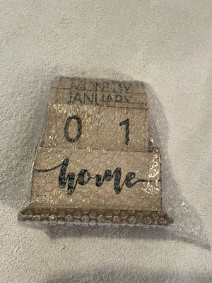 £9.99 • Buy Wooden Vintage Perpetual Calendar