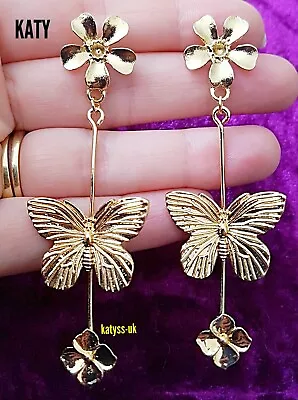 1 Pair Daisy Butterfly Gold Tone Flower  Earrings Jewellery Gift Long Dangle UK • £3.27