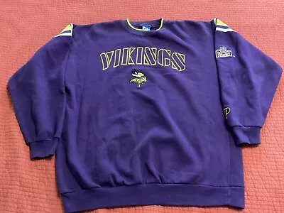 Vintage Proplayer Minnesota Vikings Sweatshirt Size Large • $25