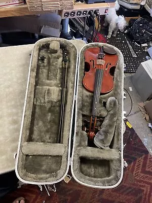 Yamaha J. Yamada 3/4 V5 Violin Very Good Condition Case & Bow Included • $75