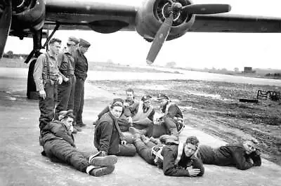 New 6 X 4 Photo Ww2 Usaaf B 24 Crew 139 • $1.87