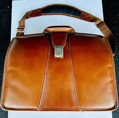 McKlein USA McKlein Harrison 17  Leather Partners Laptop Briefcase(USED) • $95.99