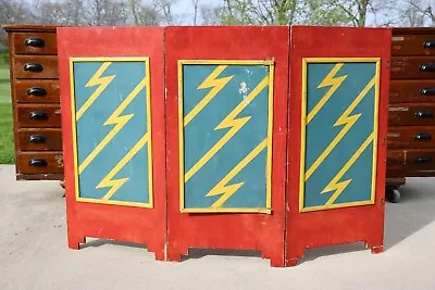 Vintage Room Divider Magic Trick Illusion Box Screen Magician Prop RARE • $1250