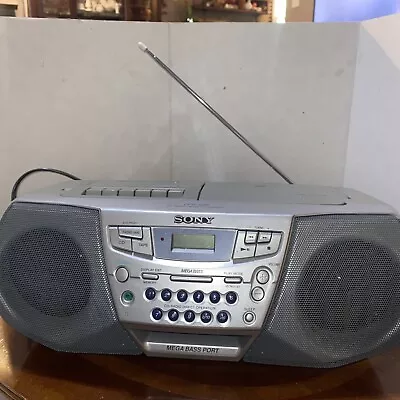 Vintage Sony CFD-S22 AM/FM CD Player Cassette Player/Recorder Boombox All Works • $50