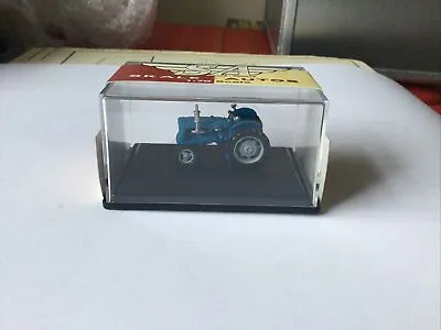 SkaleAutos R7051 Fordson Tractor • £3.95