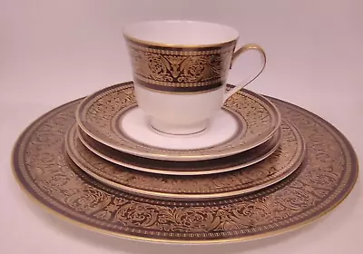 Mikasa Mount Holyoke 1 Place Setting 5 Pieces Bone China • $32.95