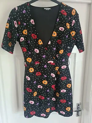 Fashion Union Fully Lined Short Sleeve Short Floral Dress Black - Size 10 • £4.85