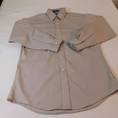 Stafford Shirt Men's Gray Button-Down Collar Shirt Wrinkle Free Size 16 1/2 (33) • $18.99