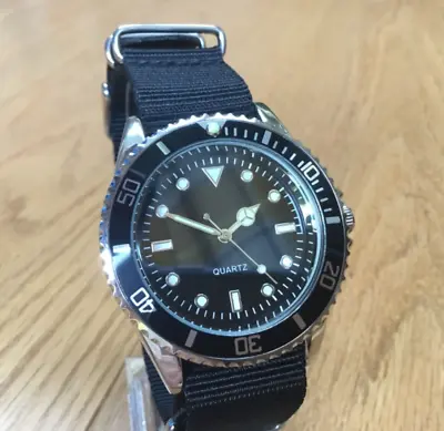 Mens Divers Style Quartz Watch Black With Black Nato Military Strap Sterile Dial • £10