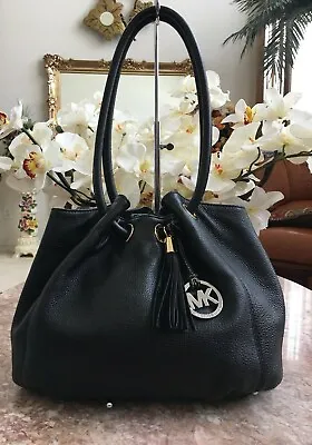 MICHAEL Kors Medium E/W Black Leather Ring Tote Shoulder Bag EUC! MSRP $298  • $127.49