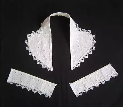 Vtg Women's White Detachable Sew-On Dressmaking COLLAR/CUFF SET Trim Attachments • $9.95