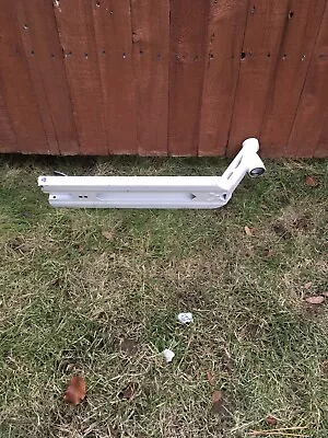 $150 • Buy Fuzion Entropy Boxed Pro Scooter Deck - White