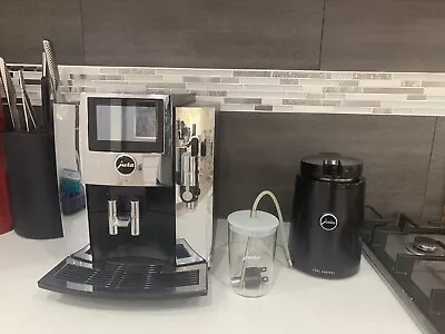 $1350 • Buy Pre Owned - JURA S8 Coffee Machine With Accessories