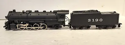 MANTUA HO 2-8-2 Steam Locomotive A.T.& S.F #3190 • $149.99