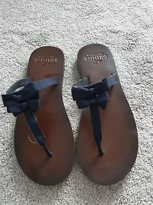 Hollister Bow Flip Flops S/M • £10