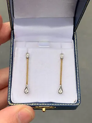 18ct Gold Diamond Earrings Boxed IL • £98